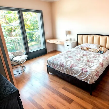 Charming One-bedroom Retreat In Belair District Appartement *